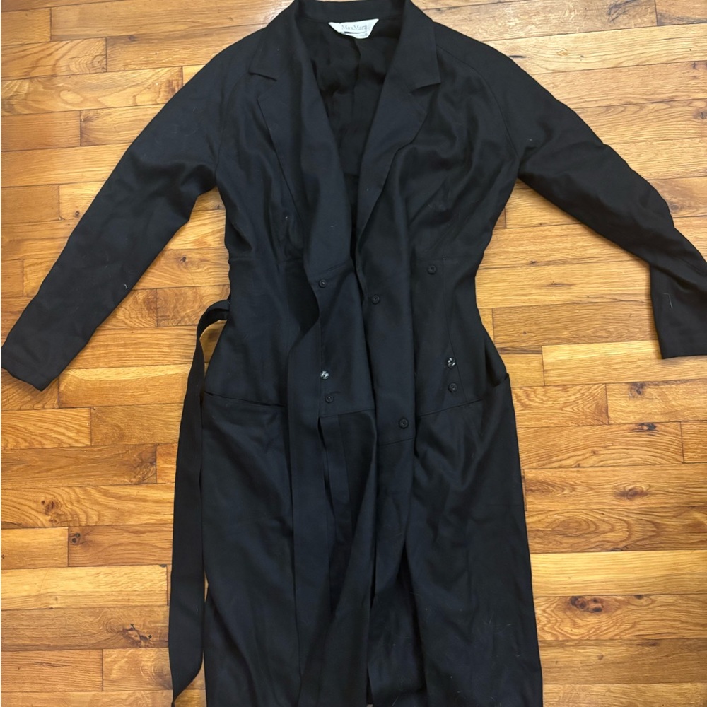MaxMara Elegant Black Cashmere Wrap Dress